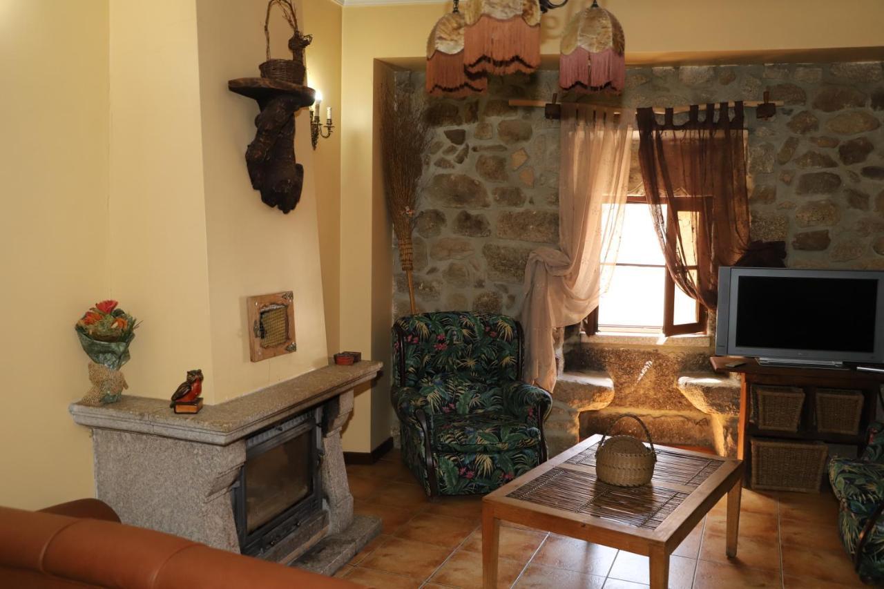 Casa Na Serra Da Estrela Melo Exteriér fotografie